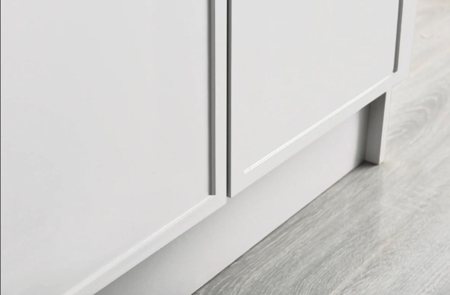 Rossi 24ā³ Slim Shaker Bathroom Vanity With Quartz Countertop (MDF)