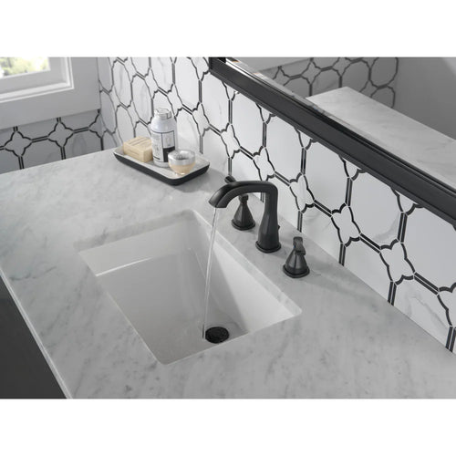 Delta Stryke Widespread Faucet