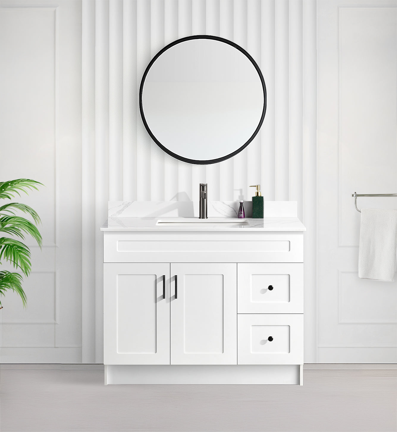 Tesoro 42" Shaker Bathroom Vanity With Quartz Countertop (Solid Wood)-Right Side Drawers