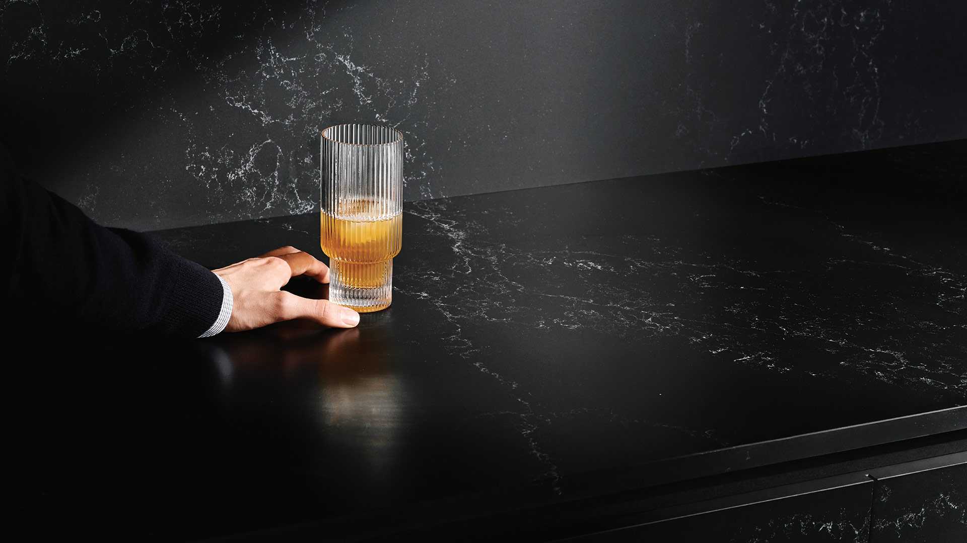 5101 Empira Black Quartz Countertop
