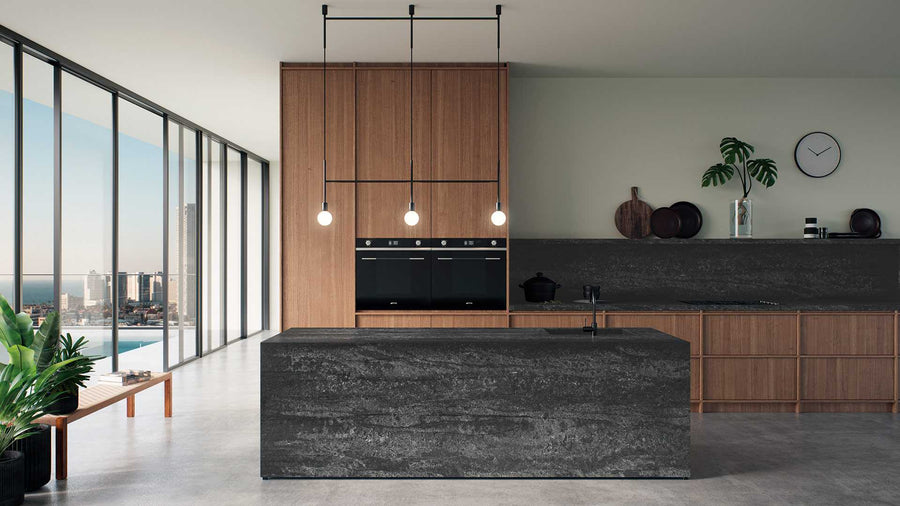 5810 Black Tempal Quartz Countertop