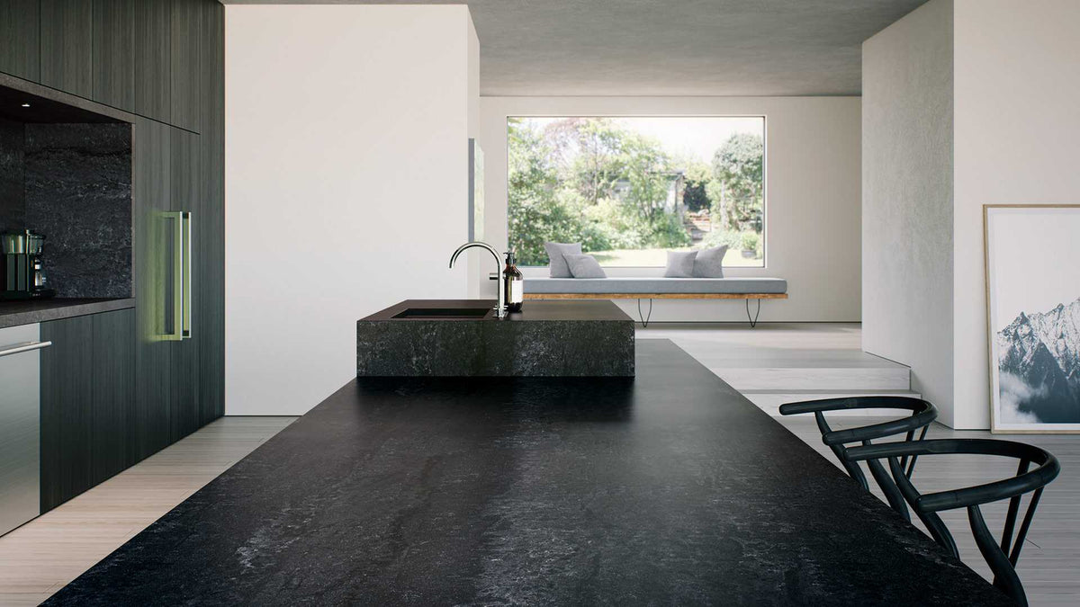 5810 Black Tempal Quartz Countertop
