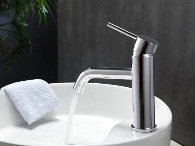 Aqua Rondo Single Hole Mount Bathroom Vanity Faucet
