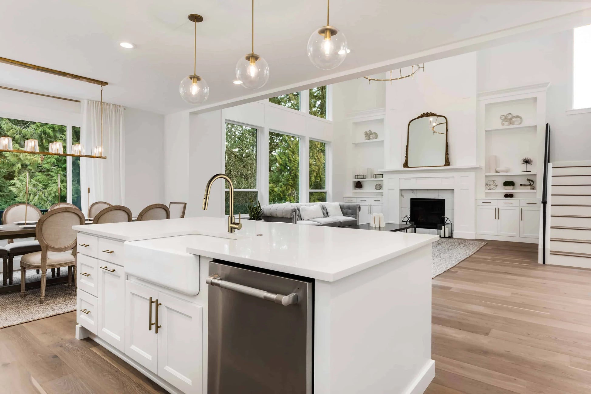 Envie 30" x 19" Fireclay Farmhouse Kitchen Sink