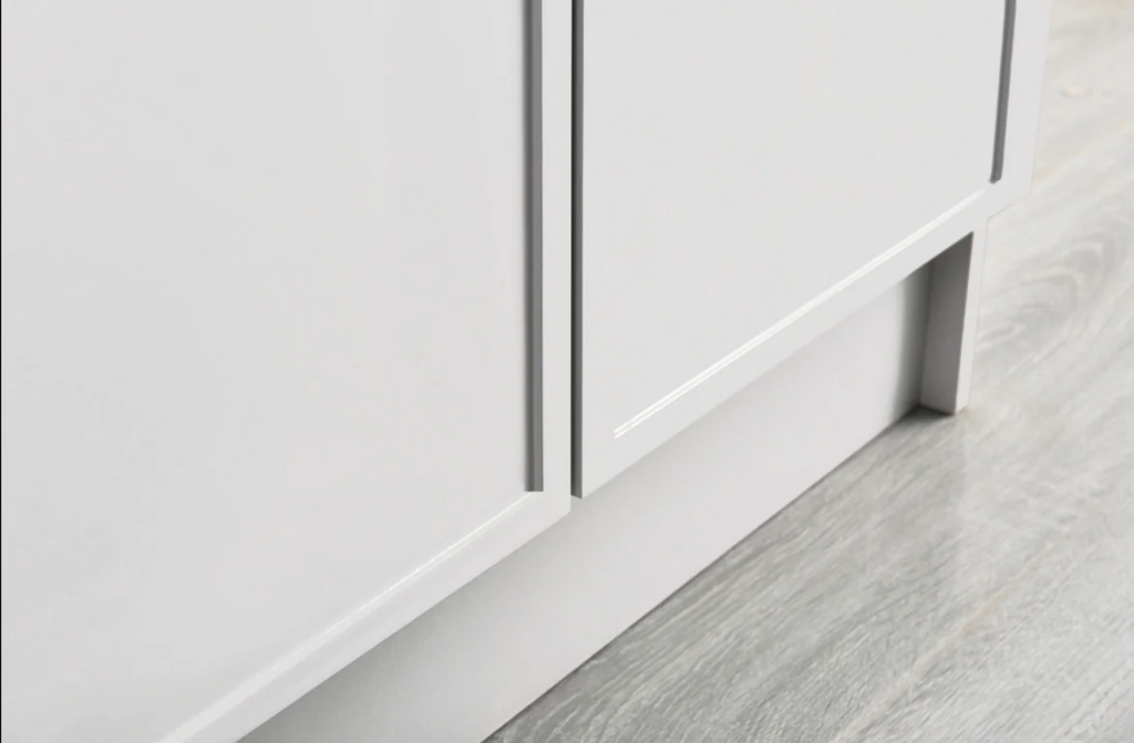 Rossi 24″ Slim Shaker Bathroom Vanity With Quartz Countertop (MDF)