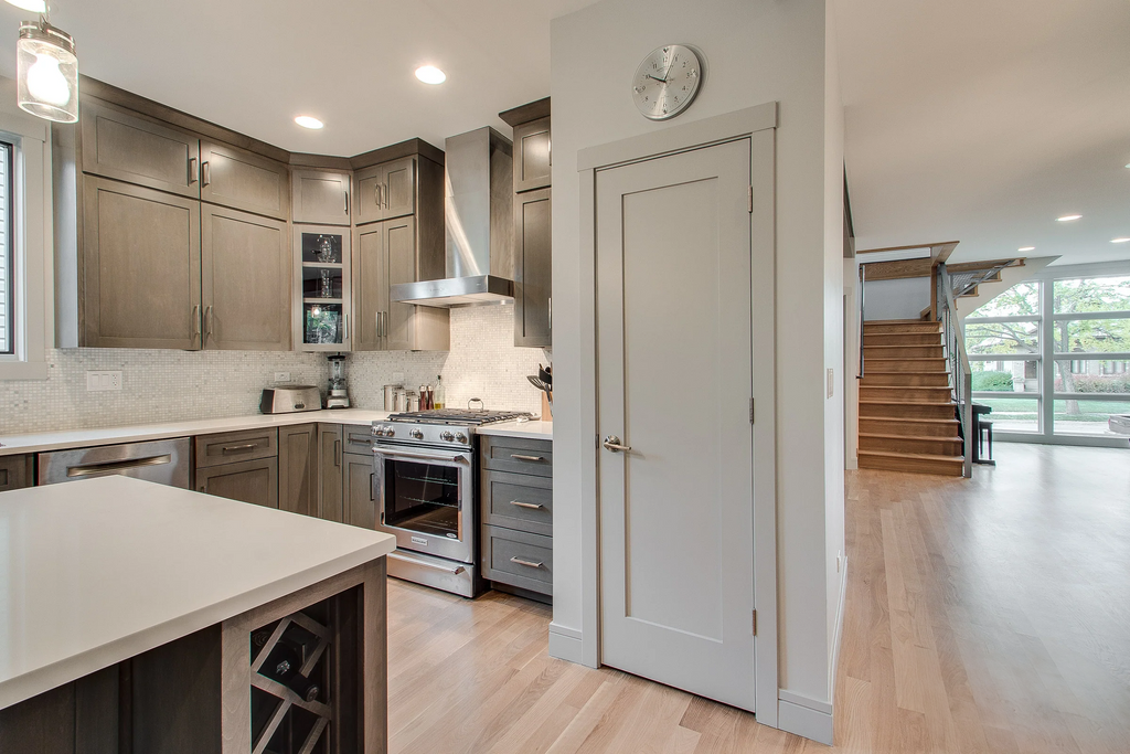 Shaker 1-Panel Solid Door