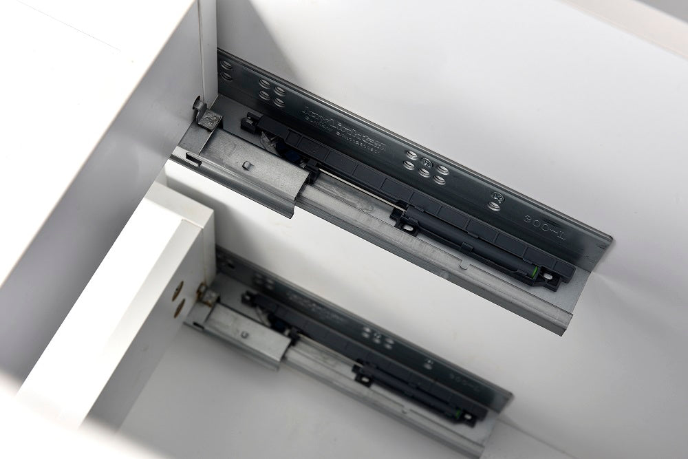 Tesoro 60" Single Sink Shaker Bathroom Vanity With Quartz Countertop (MDF)