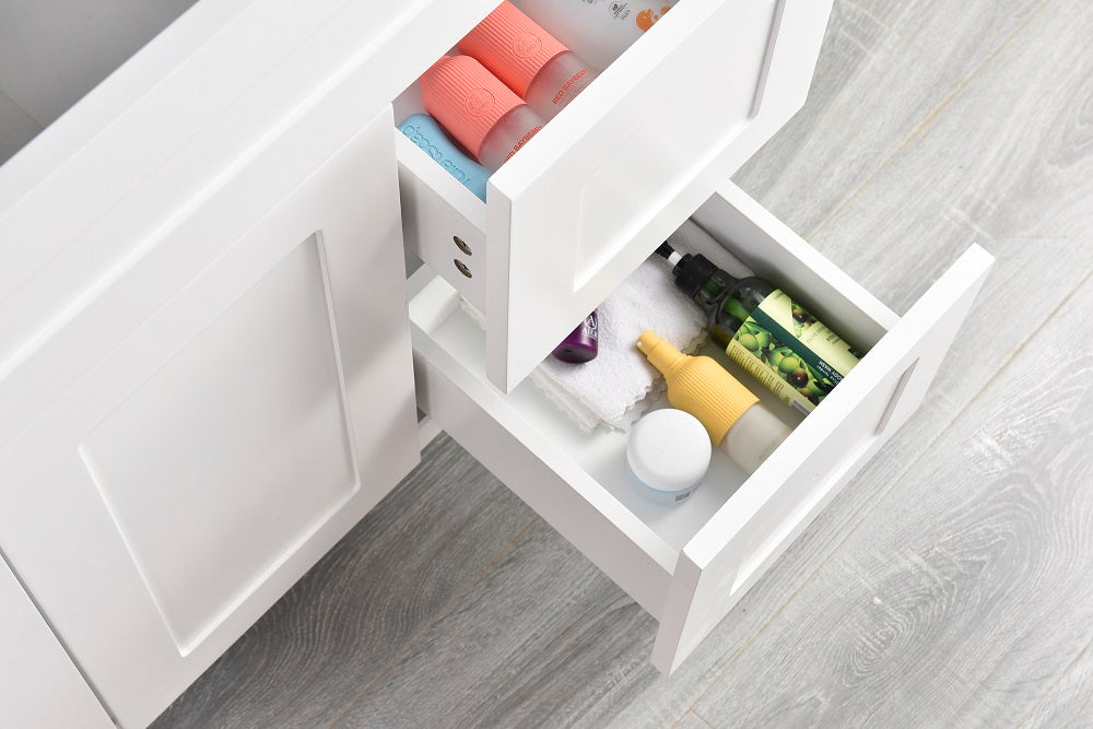 Tesoro 42" Shaker Bathroom Vanity With Quartz Countertop (Solid Wood)-Right Side Drawers