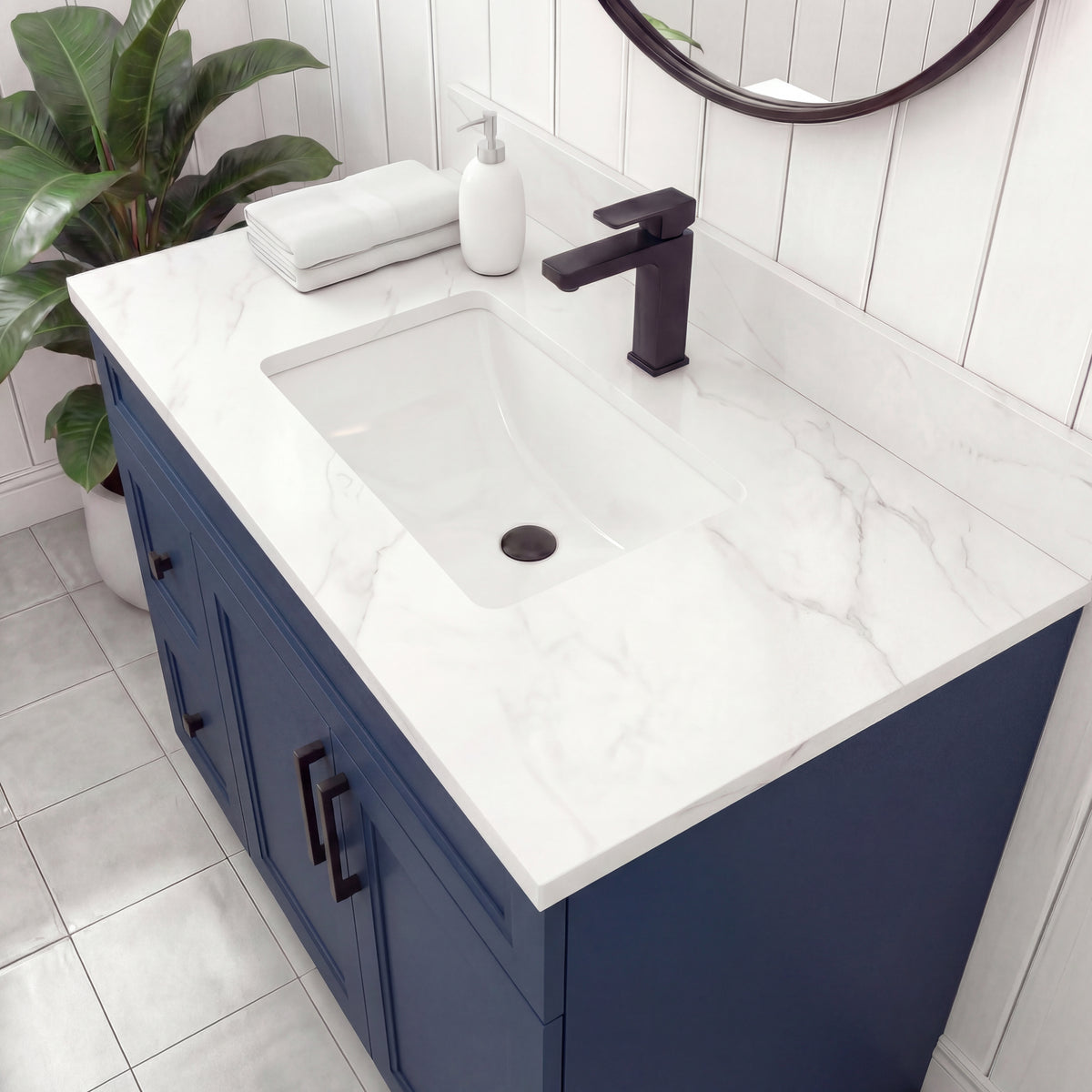 Tesoro 36" Shaker Bathroom Vanity With Quartz Countertop (Solid Wood)