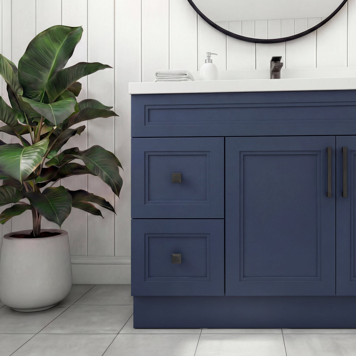 Tesoro 42" Shaker Bathroom Vanity With Quartz Countertop (Solid Wood)