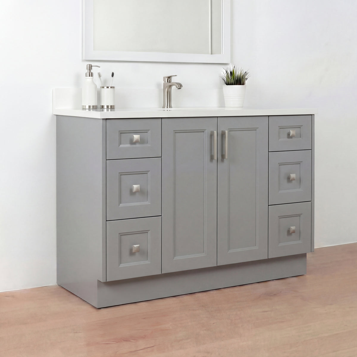 Tesoro 48" Shaker Bathroom Vanity With Quartz Countertop (Solid Wood)