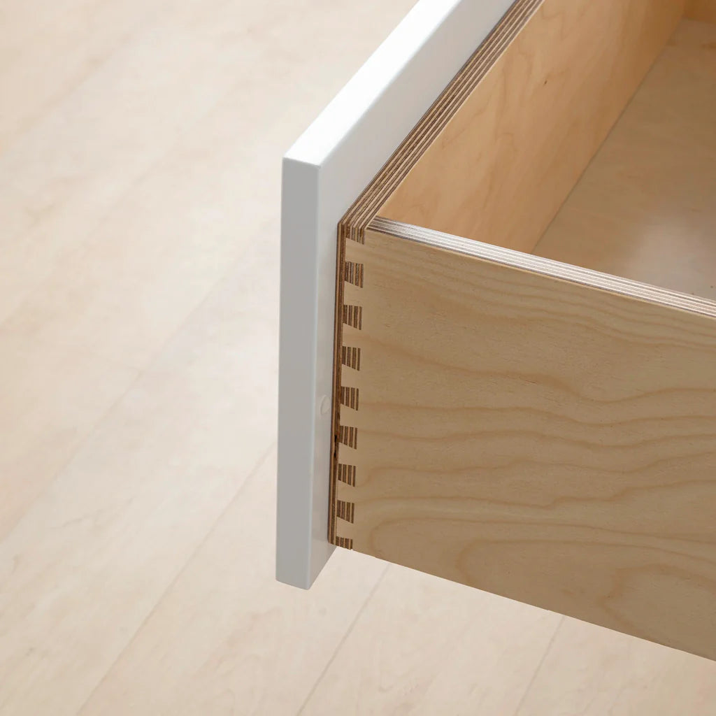 Tesoro 48" Shaker Bathroom Vanity With Quartz Countertop (Solid Wood)