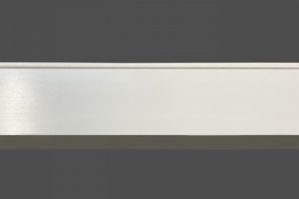 Casing MDF Cosmopolitan 3 1/2 x 5/8 x 8'