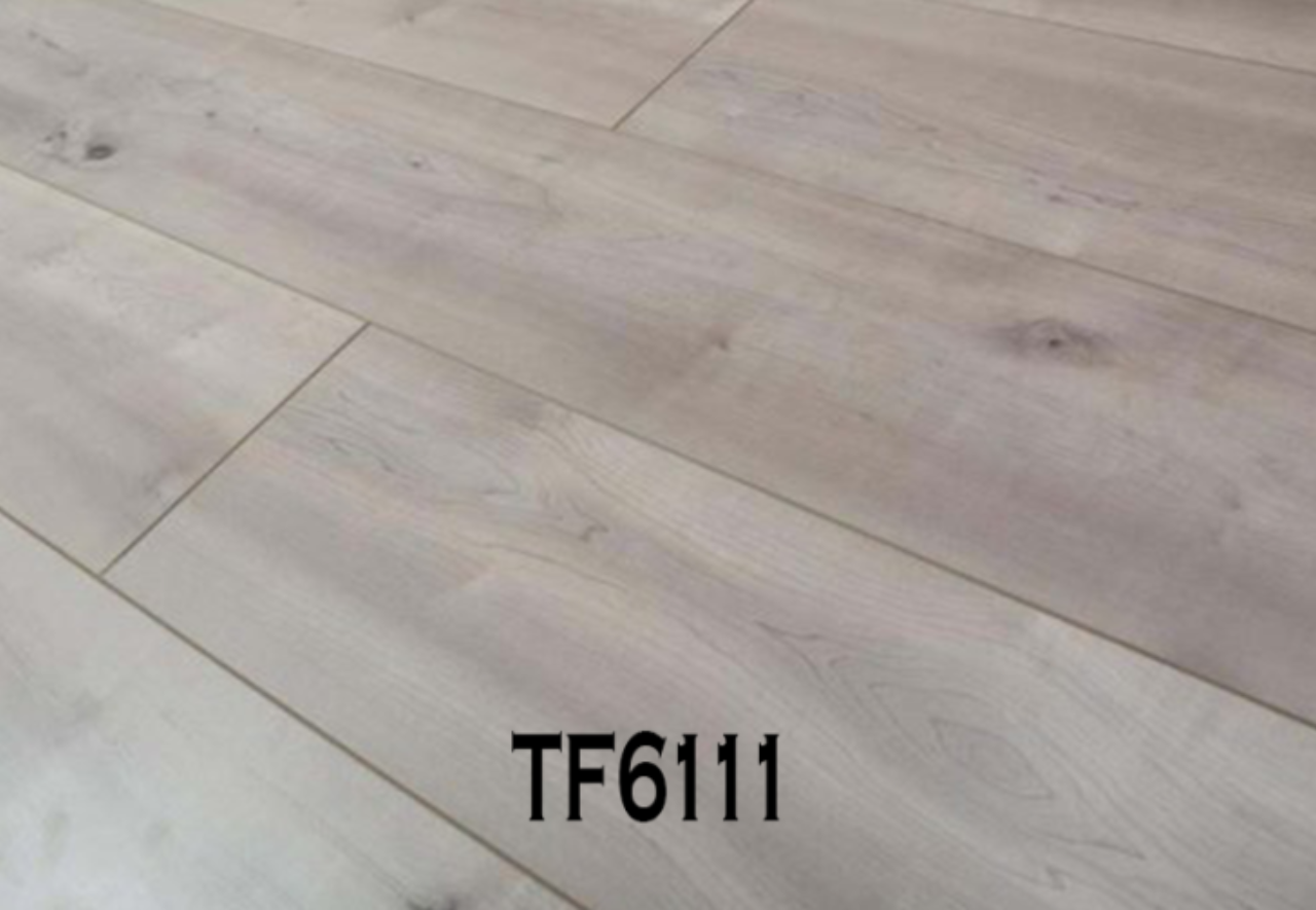 Triforest – Glossy Finish Collection 5″ x 48″ x 12.3mm