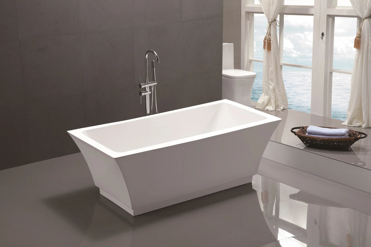 Munich 67" Acrylic Freestanding Bathtub