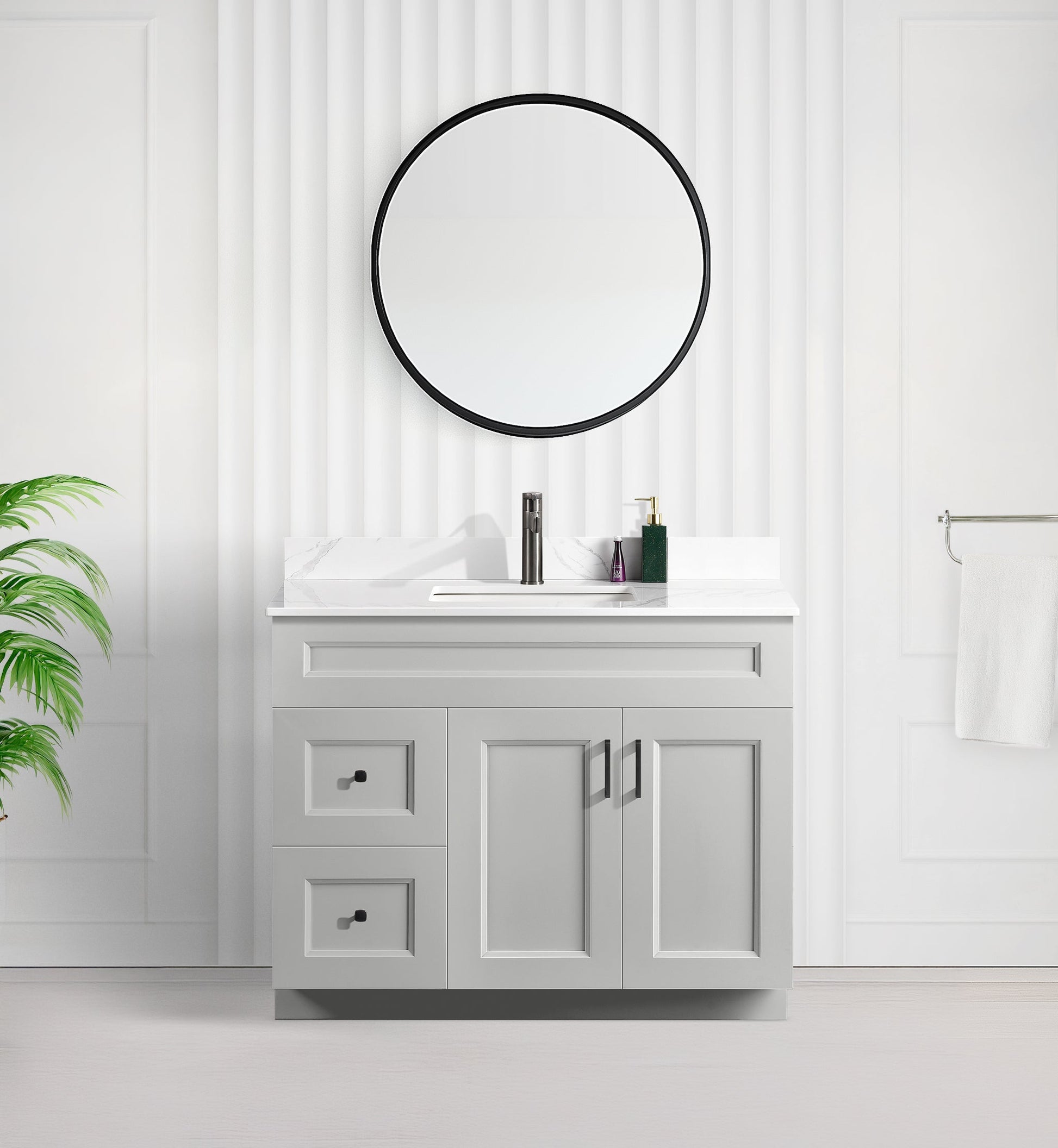 Tesoro 42" Shaker Bathroom Vanity With Quartz Countertop (Solid Wood)-Left Side Drawers