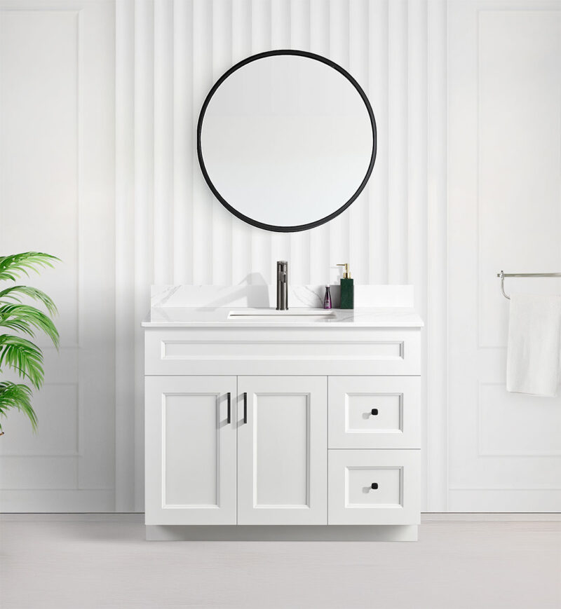 Tesoro 42″ White Shaker Bathroom Vanity With Quartz Countertop (Solid Wood)