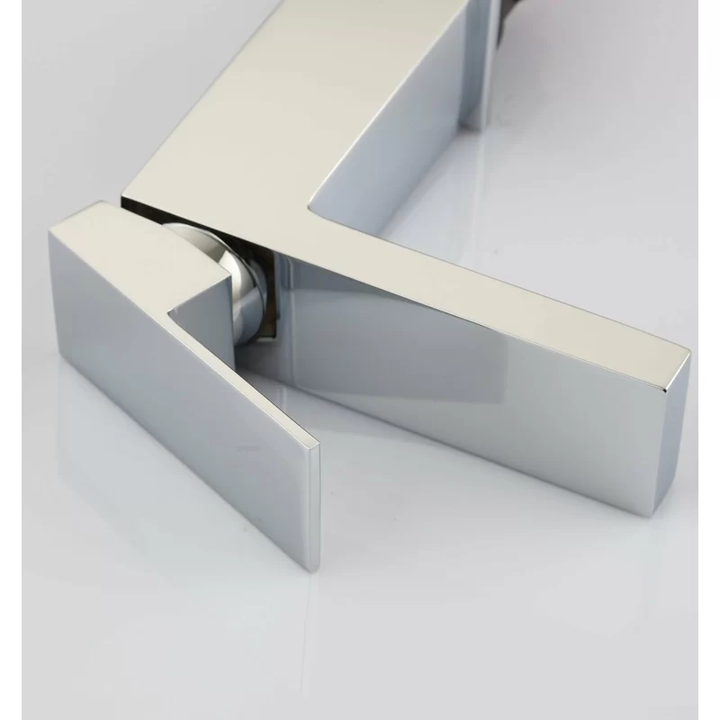 Madison+Single+Hole+Bathroom+Faucet+with+Drain+Assembly (17)